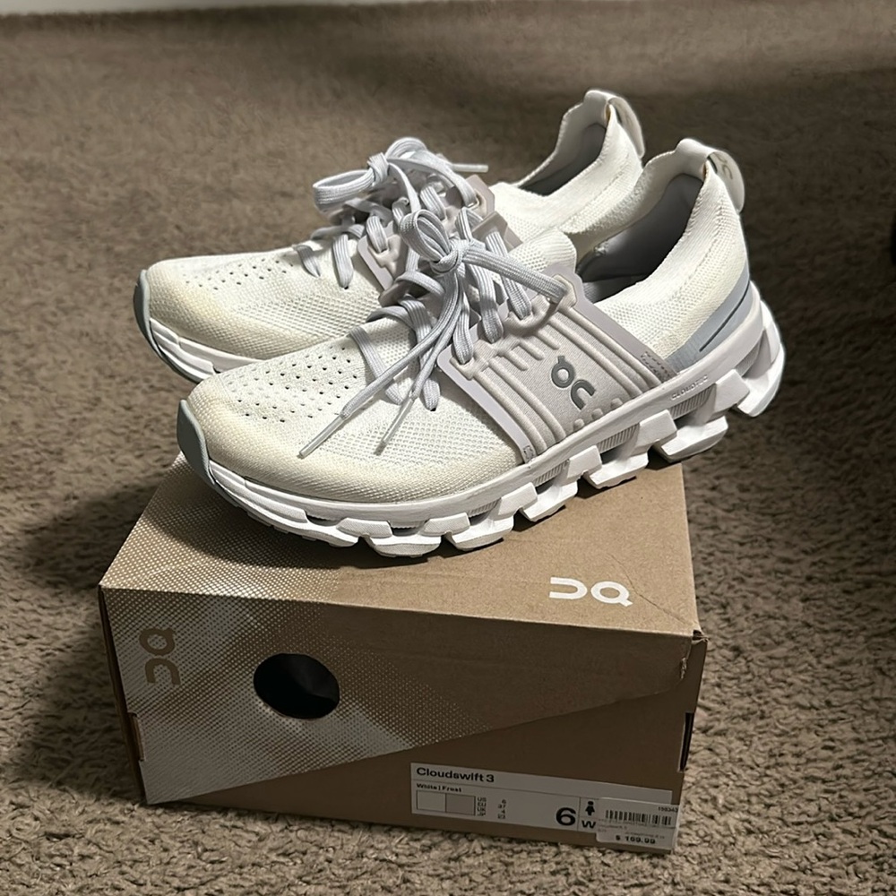 W's Cloudswift 3 White/Frost 6